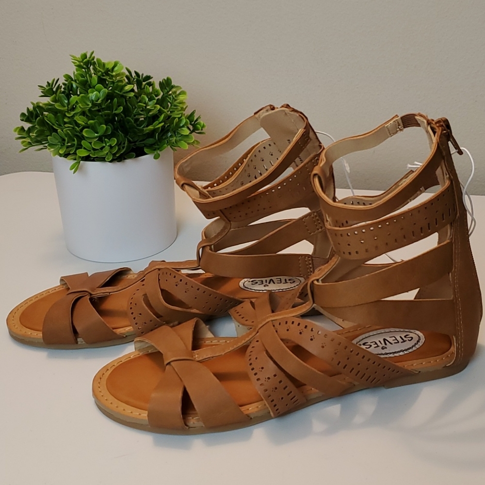 Stevies gladiator sandals